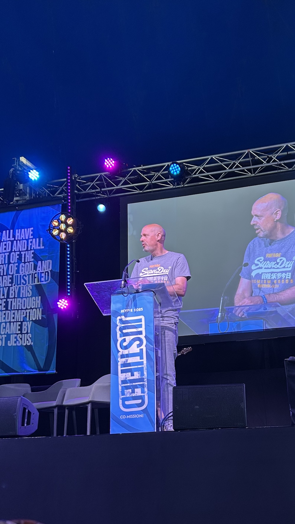 https://hopechurchtolworth.org/assets/revive-2025/img_6107.jpg
